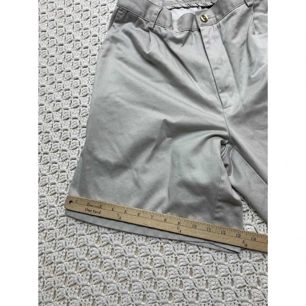 Nike Chino Shorts Mens Tag 34 Approx 32X9 Beige Pleated Front cotton‎ 192213